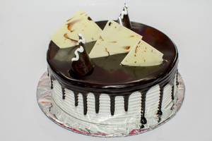 Vanilla Chocolate Cake (500 Gms)