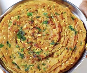 Garlic Methi Paratha
