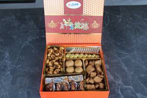 Bhaji Box (7 Khana) 1kg