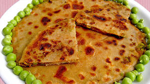 Aloo Matar Parantha