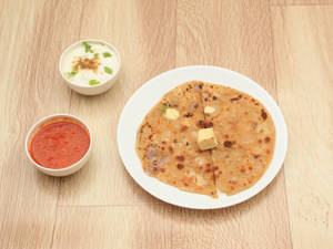 Onion Paratha with Curd