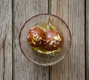 Desi Ghee Gulab Ke Jamun