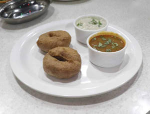 Medu Vada (2 Pcs)