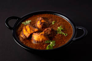 Hyderabadi Special Chicken Gravy