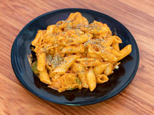 Red & White Penne Pasta