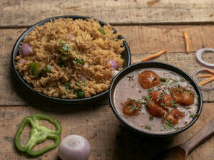Fried Rice With Manchurian