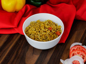 Onion Tomato Maggi