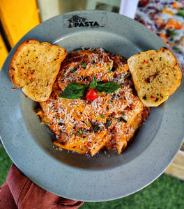 Makhani Flavoured Pasta