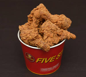 Crunchy Masala Bucket (8 Pcs)