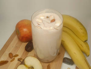 Banana Apple Dry Fruits Milkshake (300 Ml)