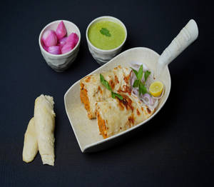 Soya Sharabian Da Parantha Roll