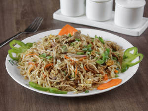 Chicken Hakka Noodles        