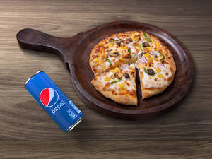 7" Deluxe Delight Pizza + Cold Drink 250 ML