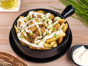 Starters Cheesy French Fries & Wedges Duo