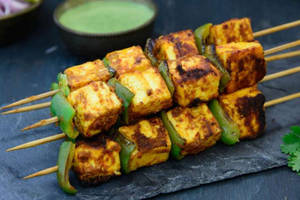 Paneer Lasooni Tikka