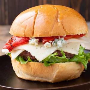 Cheesy Burger