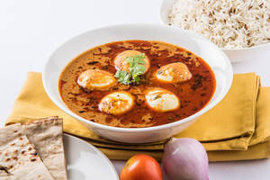 Egg Curry Masala With Phulka