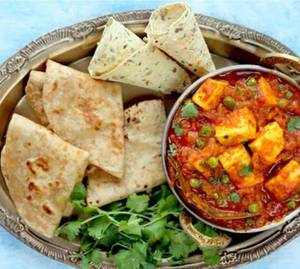4 Butter Roti+Matar Paneer+Salad