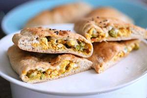 Stuffed Naan