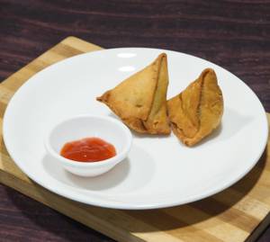 Chicken Samosa (1 Pc )