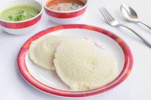 Idli 2 Pcs