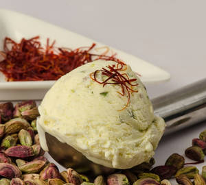 Kesaria Rabri Malai (500 ml Ice cream)