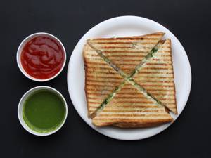 Aloo Mattar Toast Sandwich