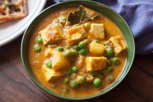 Matar Paneer