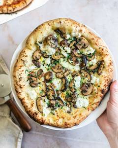 Mushroom Hot Pizza