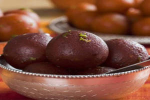 Gulab Jamun [1 Pc]