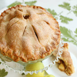 DOUBLE CRUST APPLE PIE