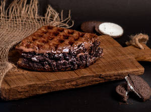 Oreo Waffle Sandwich
