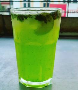 Green Apple Mojito