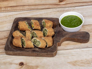 Veg Spinach Corn Roll