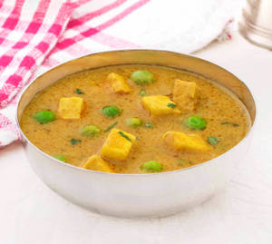 Matar Paneer