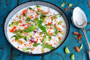 Veg raita