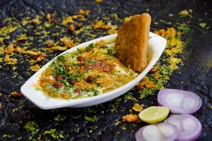 Papdi (ragada) Chaat