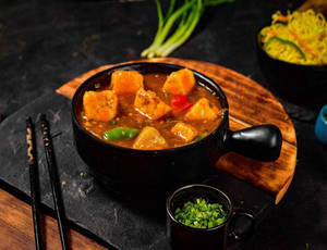 Chilli Paneer Gravy