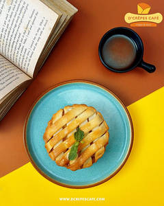 Apple Pie With Toffee Sauce