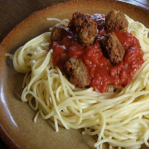 Spaghetti with Meat Balls (Beef)