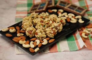 Sugar Free Dry Fruits Laddu