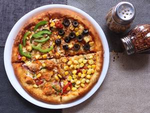 6" 5 Star Pizza