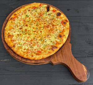 Chilli Cheese Pizza (medium Spicy) (9inch, 2serve)