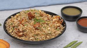 Schezwan Chicken Fried Rice