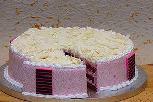 Eggless Regular Red Velvet Cake