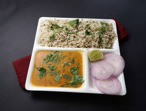 Jeera Rice 750ml 250ml Dal , 100ml Chole