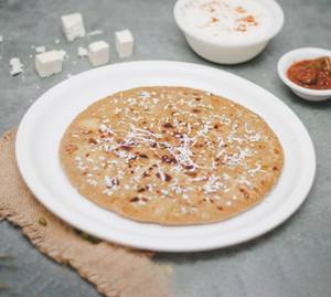 Paneer Paratha With Curd