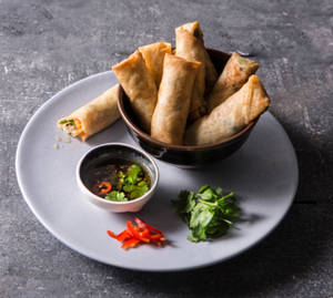 Spring Roll (Serves 2)