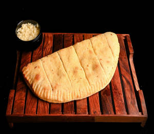 Cheese Stuffed Garlic Bread