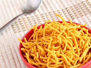 Tikha Gathiya(250 Gram)